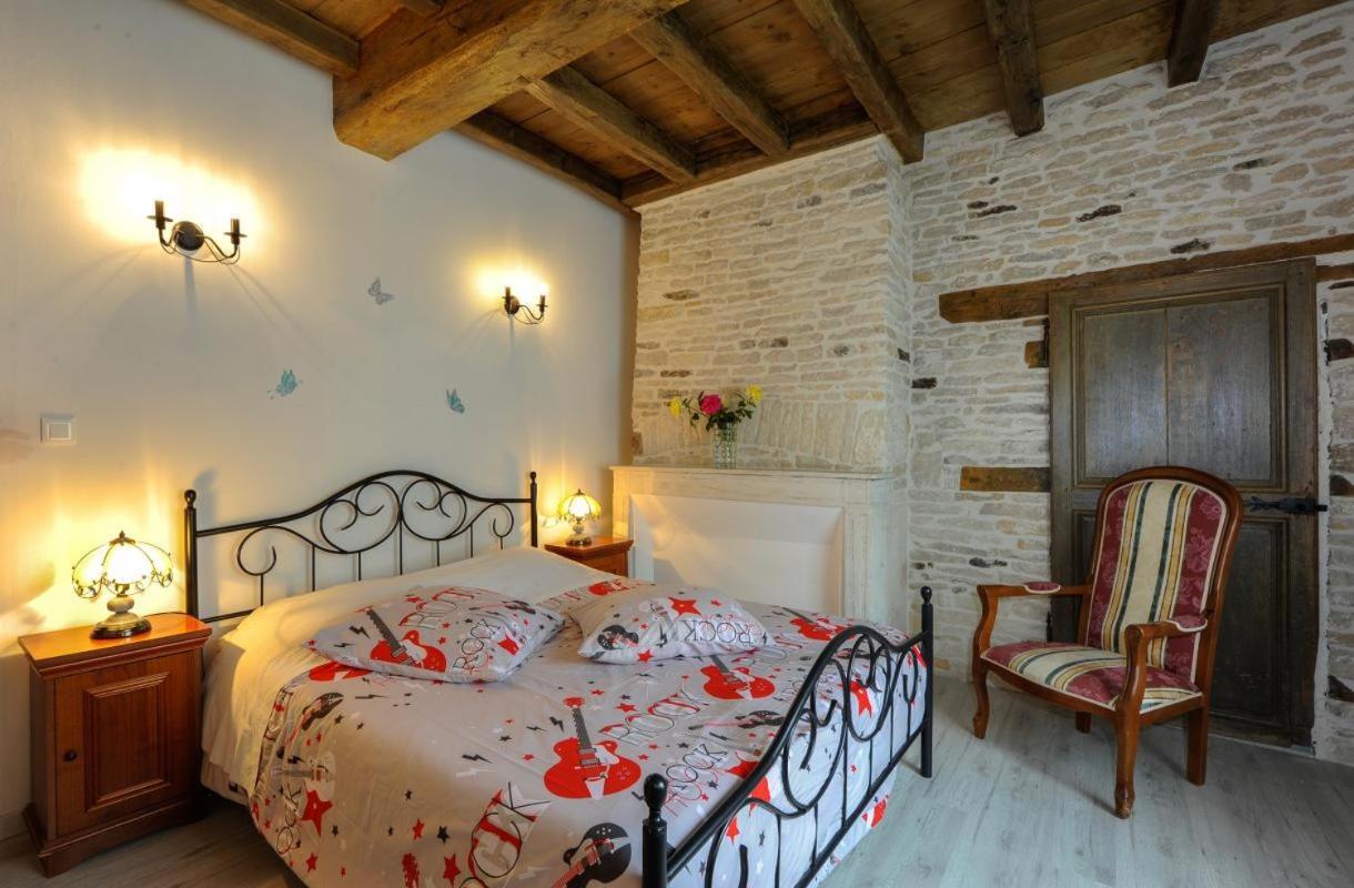 Chez Victor Villa Spoy  Buitenkant foto
