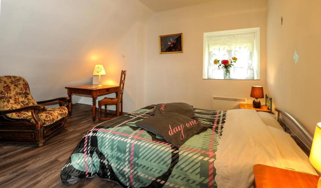 Chez Victor Villa Spoy  Buitenkant foto